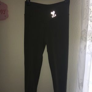 AUTHENTIC CLS OLIVE LEGGINGS